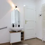 Linasi Slovenia Szálloda 3*