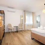Linasi Slovenia Szálloda 3*