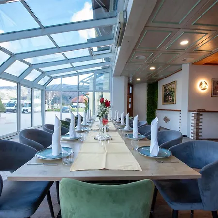 Linasi Slovenia Hotel 3*