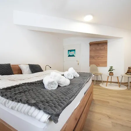 Linasi Slovenia 3* Nazarje
