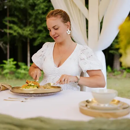 Linasi Slovenia Hotel 3*
