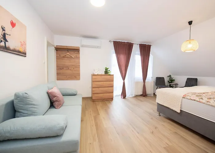 Linasi Slovenia Hotel 3*