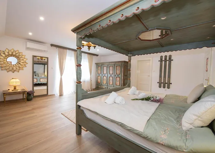 Hotel Linasi Slovenia 3*