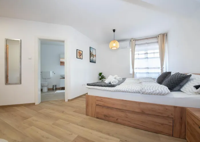 Linasi Slovenia 3* Nazarje